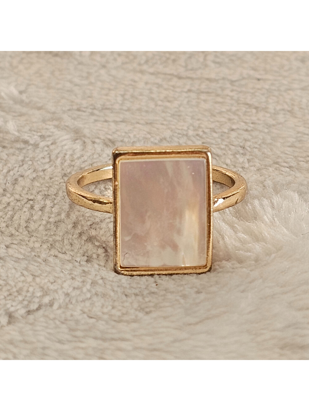 Gold Tone Rectangle Mother of Pearl Ring Size 8.75 Bezel Set Boho Statement